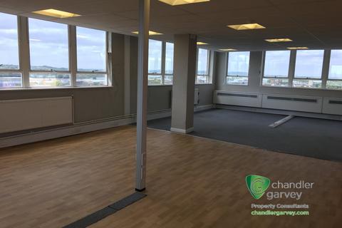 Office to rent, Aylesbury HP19