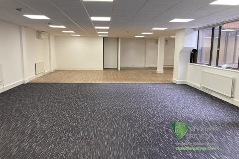 Office to rent, Aylesbury HP20