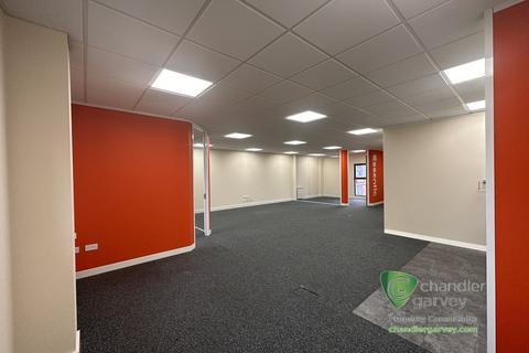 Office to rent, Lincoln Road, High Wycombe HP12