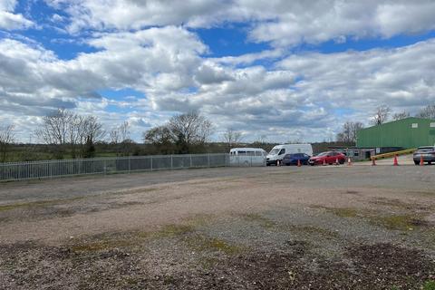 Storage to rent - STEWKLEY LU7