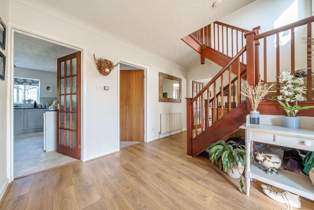 Walnut Close, Sutton Veny, Sutton Veny, BA12 4 bed house for sale £