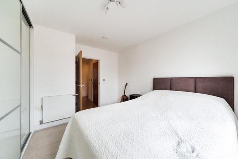 Flat 16, Chamberlain Court Silwood Street, London, SE16 2AZ