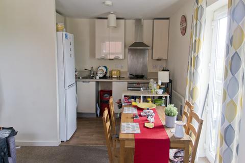 2 bedroom flat for sale, Brompton Road, Hamilton, Leicester, LE5