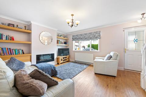 21 Read Road, Ashtead, KT21 2HX