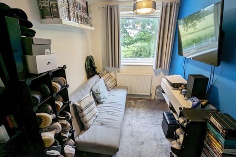 25 Ashdale Drive, Birmingham, B14 4TX