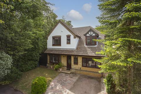 34 Bay Tree Close, Heathfield, TN21 8YG