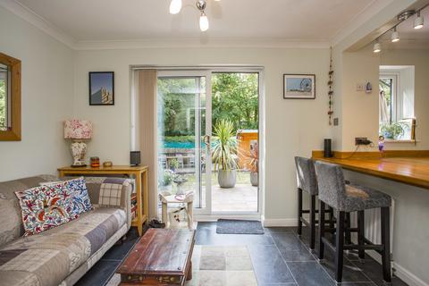 34 Bay Tree Close, Heathfield, TN21 8YG