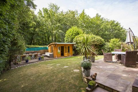 34 Bay Tree Close, Heathfield, TN21 8YG