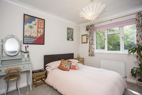 34 Bay Tree Close, Heathfield, TN21 8YG