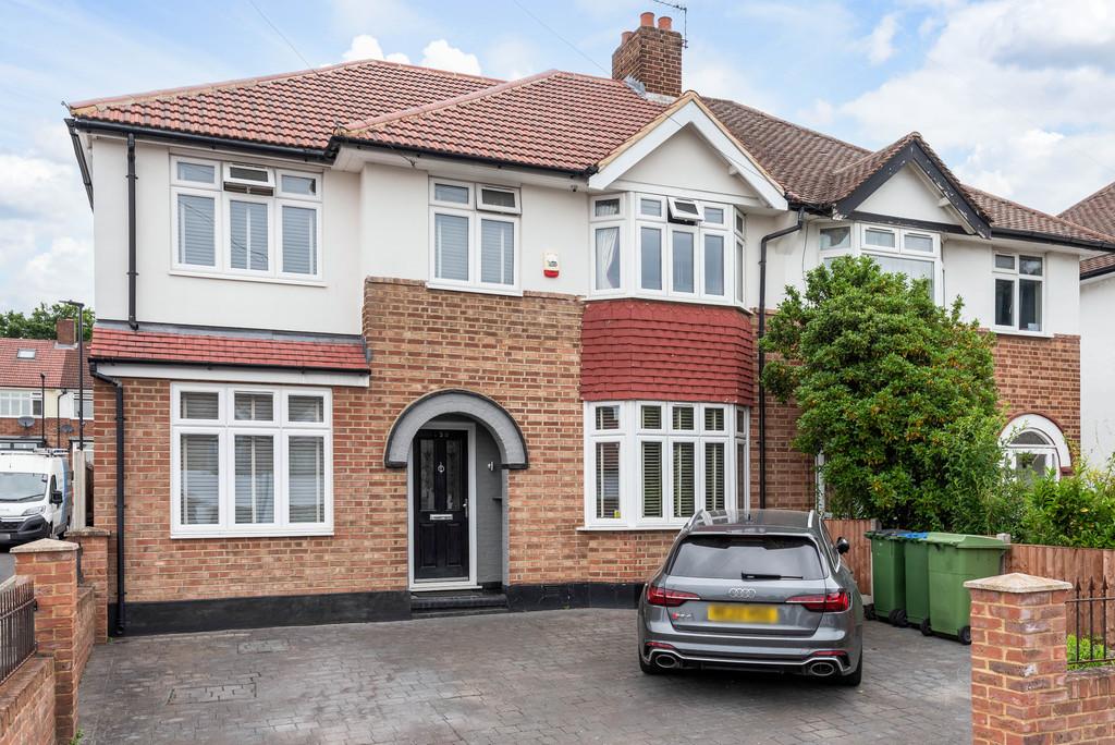 Dumbreck Road, Eltham Park SE9 4 bed semidetached house for sale £