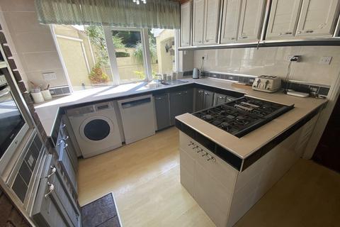 17 Cefn Road, Glais, Swansea, SA7 9EZ
