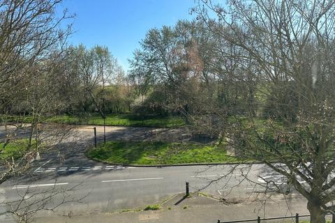 3 bedroom apartment for sale, Convent Way, Southall