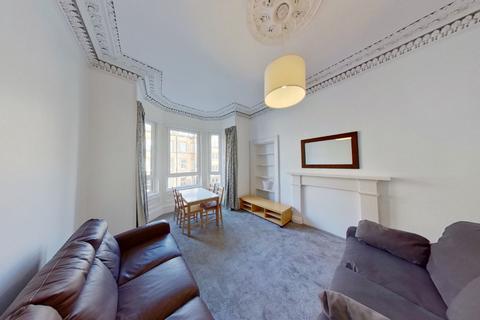 3 bedroom flat to rent, St Peter's Place, Edinburgh, EH3