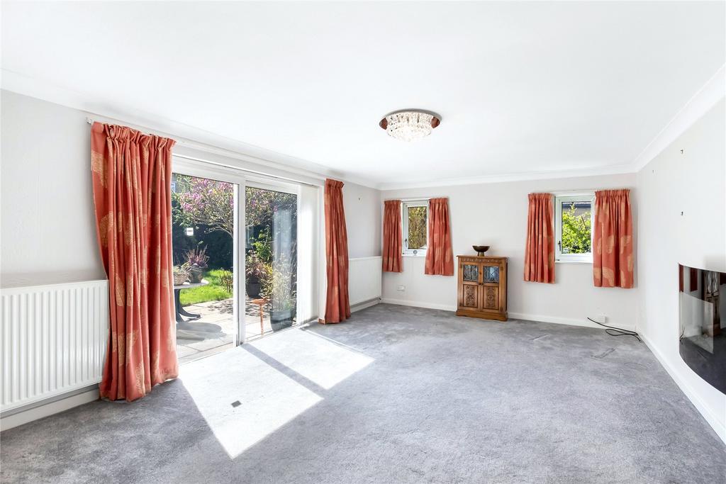 Sedbergh Park, Ilkley, West Yorkshire, LS29 3 bed bungalow for sale £