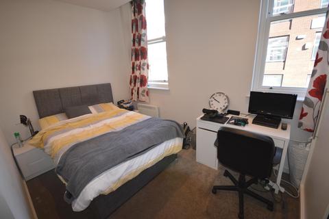 2 bedroom flat to rent, Queen Street, Sheffield, South Yorkshire, S1