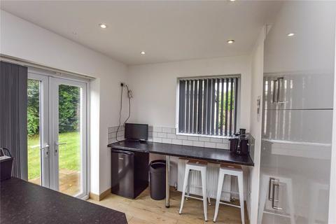 4 bedroom terraced house for sale - Winterslow Avenue, Manchester, Greater Manchester, M23