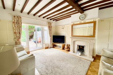 3 bedroom semi-detached house for sale, The Crescent, Bexley