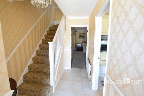 24 Bishops Close, Bournemouth, BH7 7AB