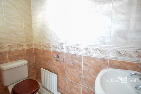 24 Bishops Close, Bournemouth, BH7 7AB