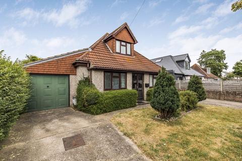 24 Central Road, Drayton, Portsmouth, PO6 1QF