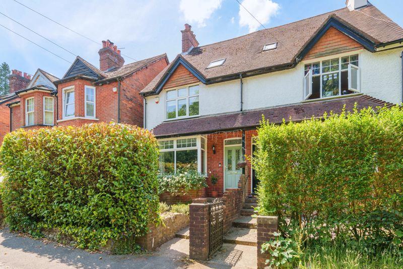 Tilford Road, Beacon Hill, Hindhead 4 bed semidetached house for sale