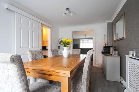 undefined, Hawkinge - OIRO £435,000
