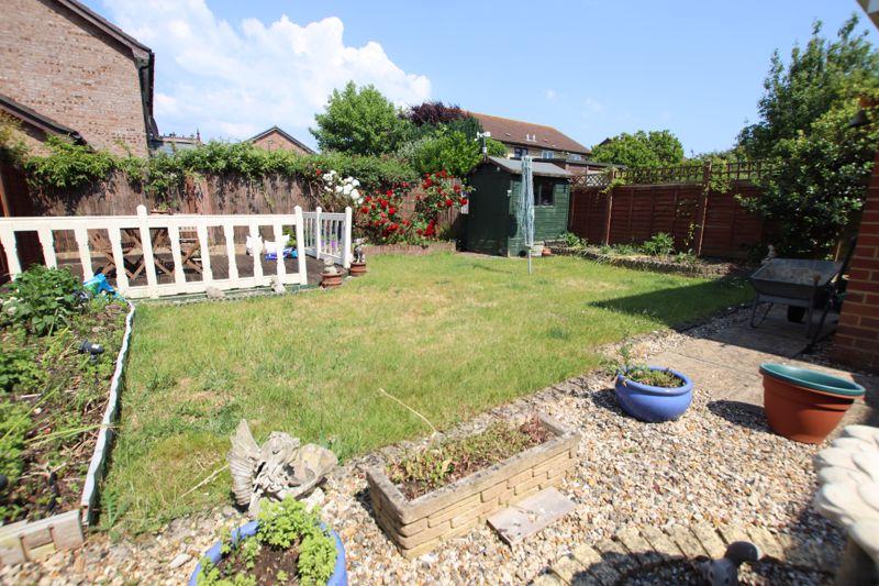 HOBURNE DEVELOPMENT HIGHCLIFFE CHRISTCHURCH 3 bed semidetached house