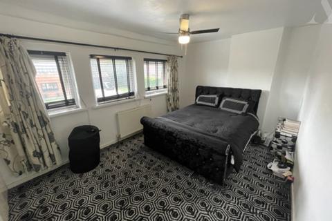 2 bedroom semi-detached house for sale, Hollywell Road, Sheldon, Birmingham, West Midlands