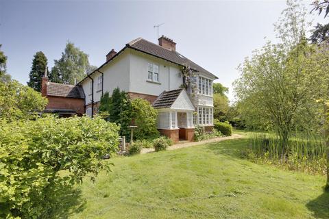 6 bedroom detached house for sale, Westfield Park, Elloughton