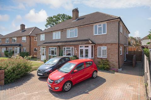 31 Alsom Avenue, Worcester Park, KT4 7EG