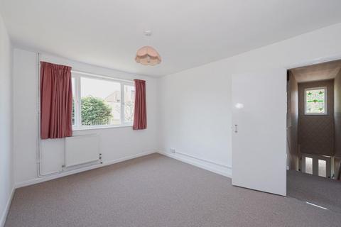 31 Alsom Avenue, Worcester Park, KT4 7EG