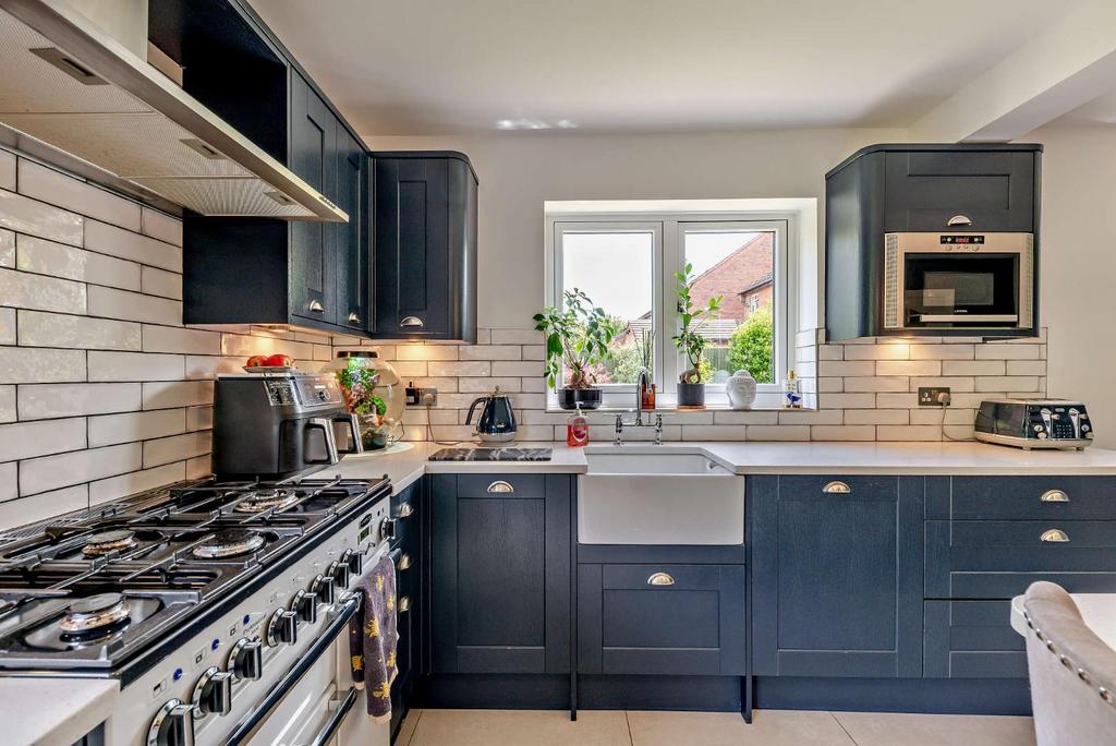 8559217-interior27-800.jpg