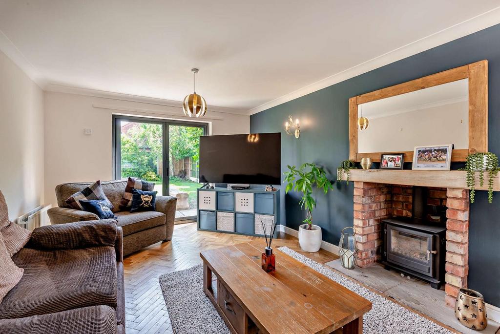 8559217-interior03-800.jpg