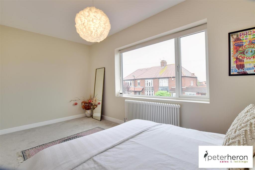 Bedroom 1 (front)