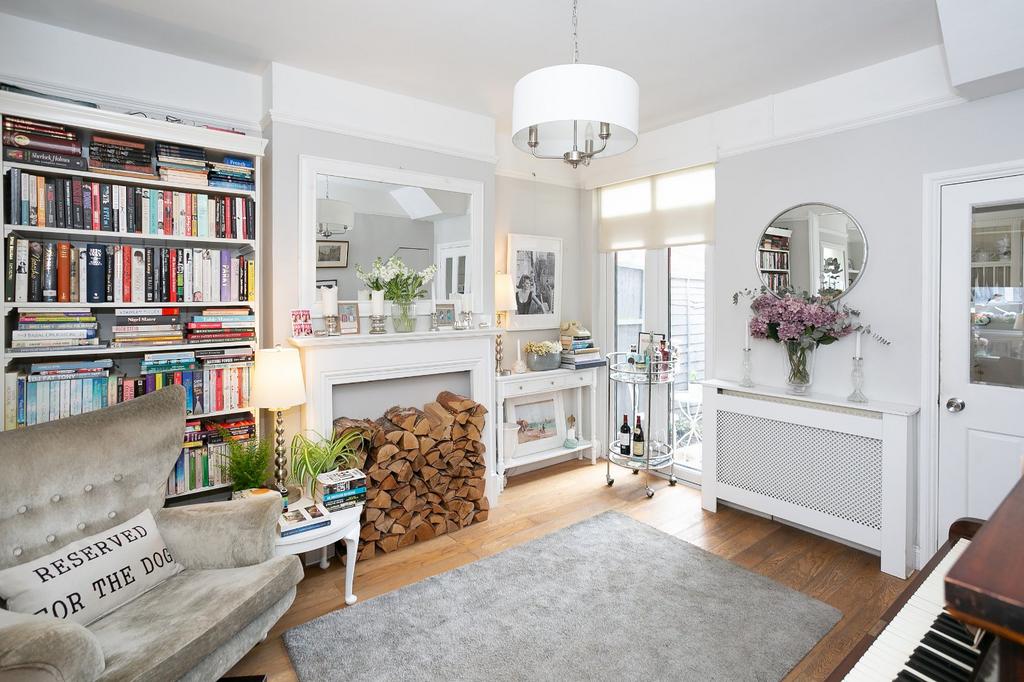St James Road, Watford, Hertfordshire, WD18 3 bed terraced house for
