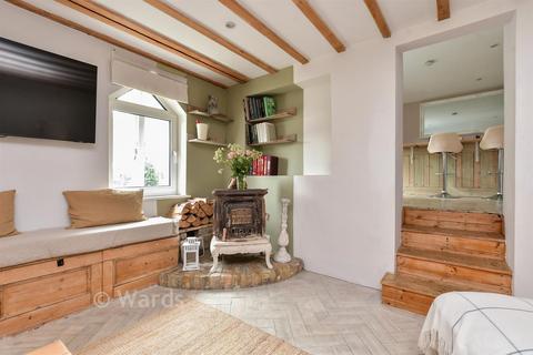 2 bedroom cottage for sale, Trinity Square, Margate, Kent