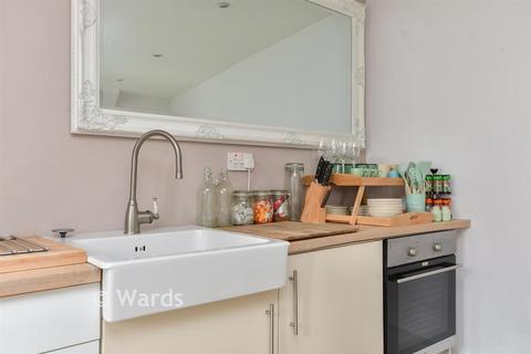 2 bedroom cottage for sale, Trinity Square, Margate, Kent