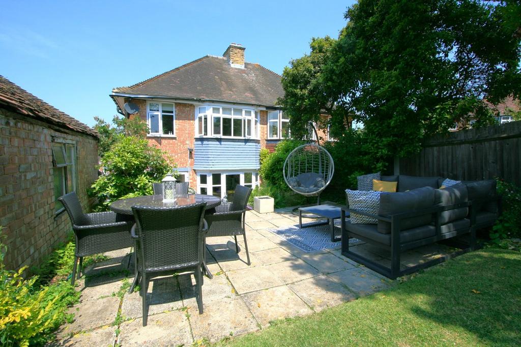 Leamington Avenue, Bromley BR1 3 bed semidetached house for sale £