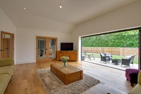 4 bedroom barn conversion for sale, Coldham Bank, March, PE15
