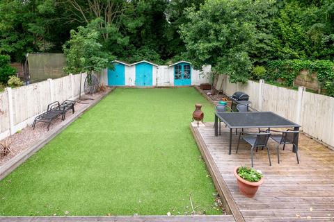 59 Beech Avenue, Gatley, Cheadle, SK8 4LT