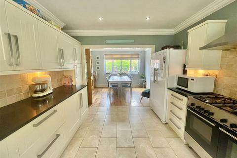 59 Beech Avenue, Gatley, Cheadle, SK8 4LT