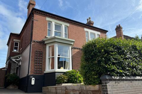 4 bedroom semi-detached house for sale - Scalpcliffe Road, Stapenhill, Burton-on-Trent, DE15