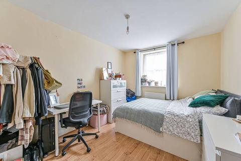 2 bedroom flat for sale, Kelvin Grove, Sydenham, London, SE26