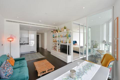 2 bedroom flat to rent, Sky Gardens, Wandsworth Road, London, SW8