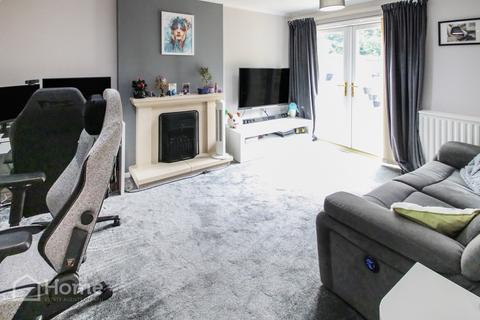 3 bedroom end of terrace house for sale - King Georges Road, Bath BA2