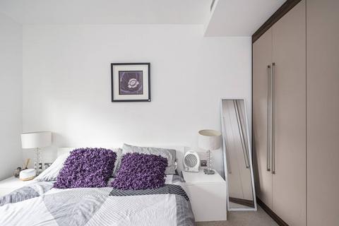 2 bedroom flat for sale, Avantgarde Tower, Shoreditch, London, E1