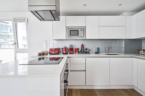 2 bedroom flat for sale, Avantgarde Tower, Shoreditch, London, E1