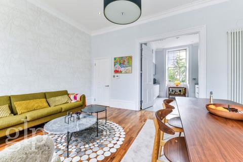 2 bedroom maisonette to rent, Connaught Street, Hyde Park, London, W2
