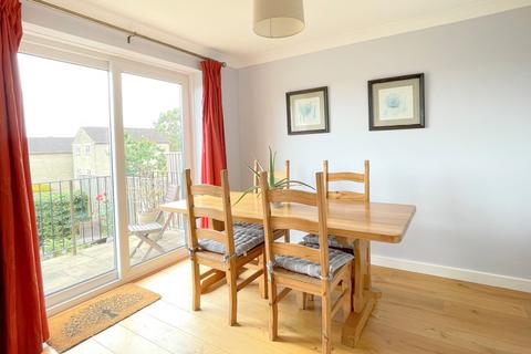 125 Cale Way, Wincanton, BA9 9DB