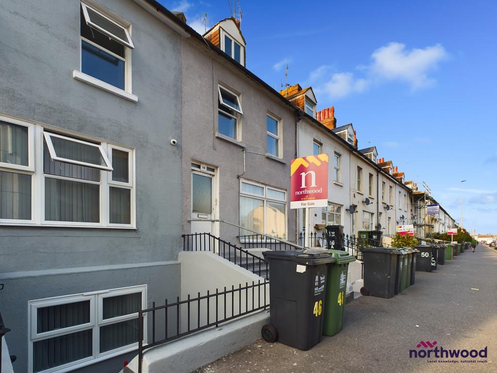 Ashford Road, Eastbourne, BN21 2 bed for sale £145,000